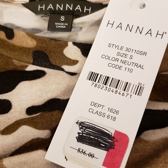 Hannah embroidered 🌹 Rose's army fatigue top - Picture 3 of 6